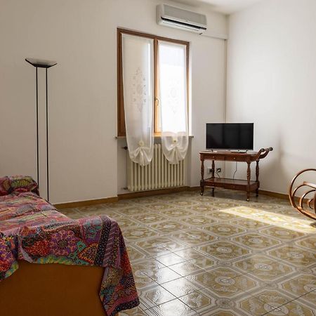 Casa Mercedes Villa Desenzano del Garda Exterior photo